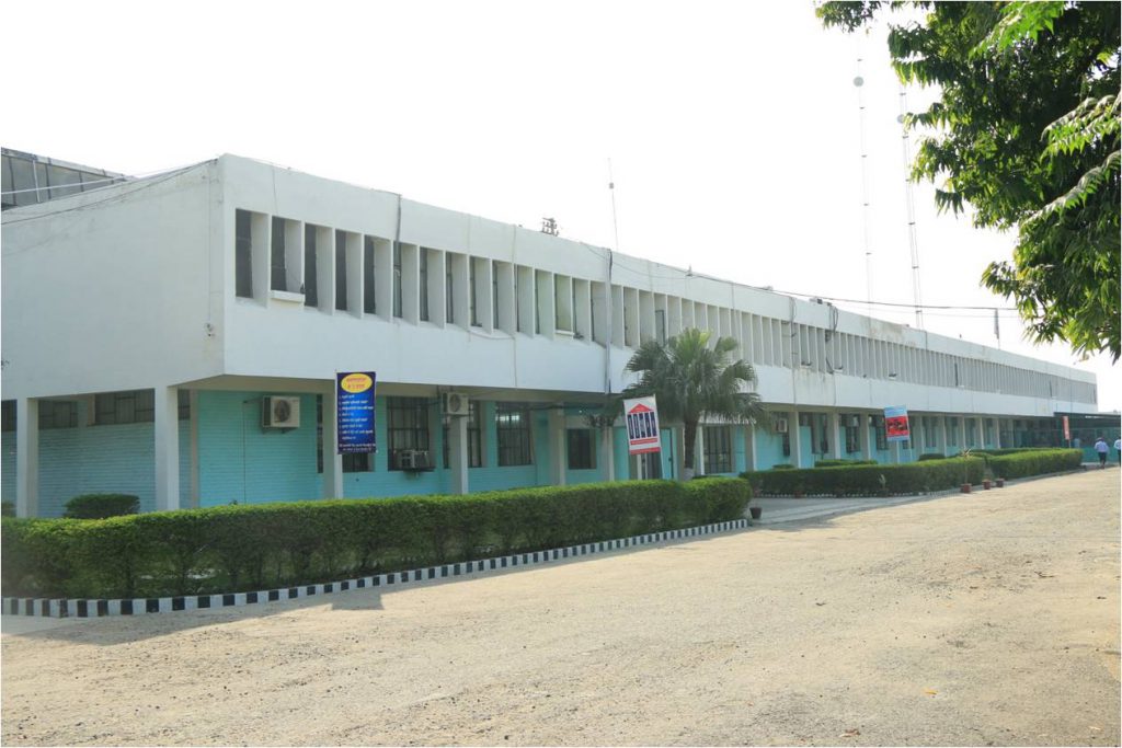 slide_3 SAL Automotive Ltd